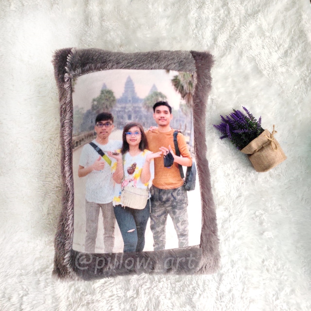 Pillowart - Bantal Foto Custom Bulu Rasfur Ukuran 60 x 40 cm / Hadiah - ART016