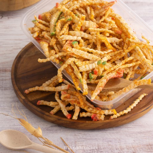 

Cemilan Khas Sunda "Uceng" by MakanMiciin