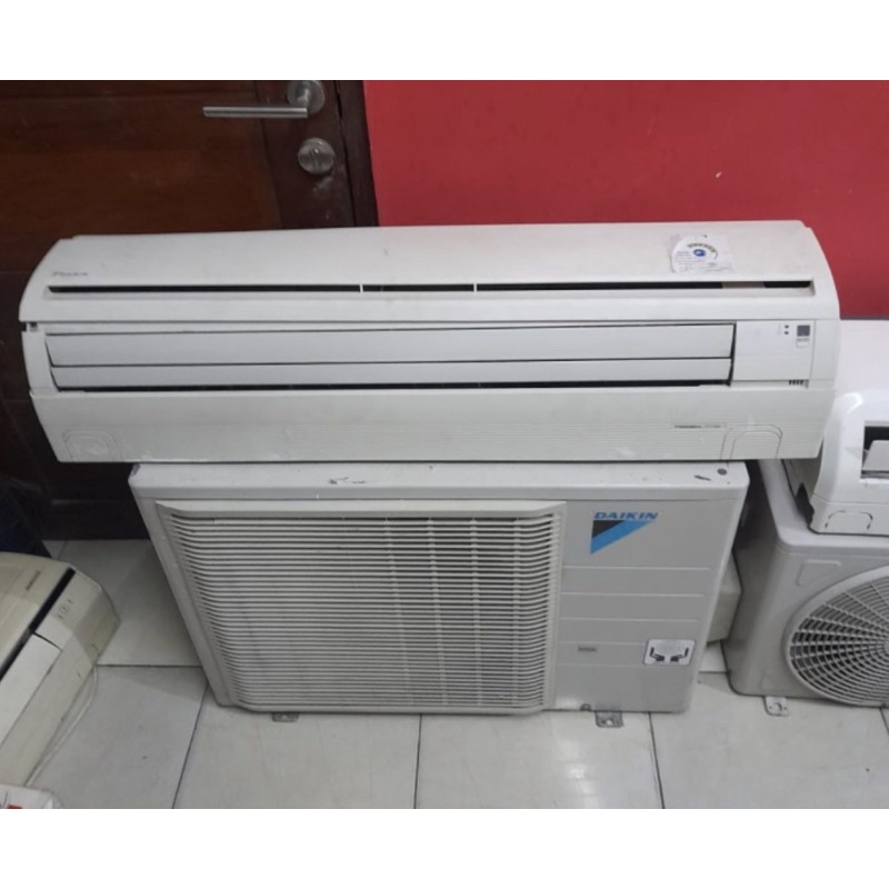 AC DAIKIN 3/4 PK SECOND BERGARANSI