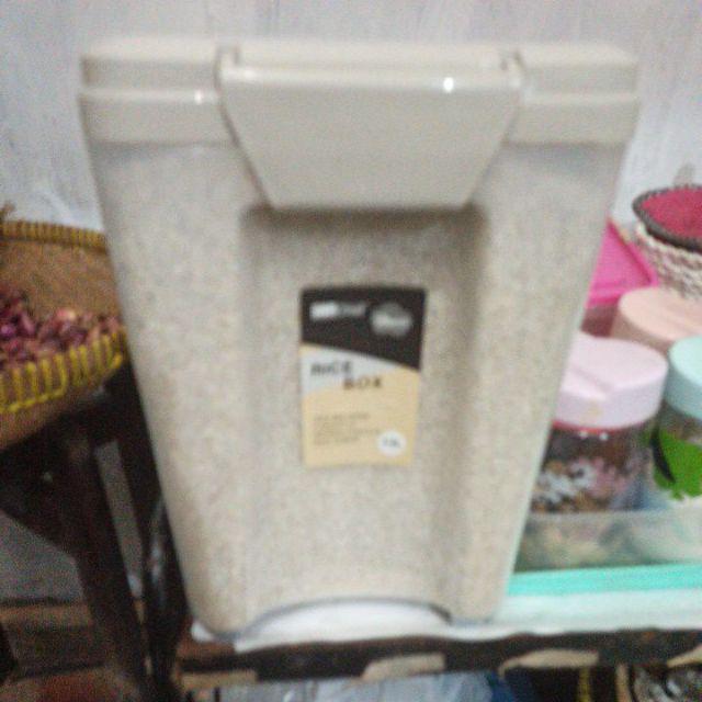 Krischef 13 Ltr Tempat Beras