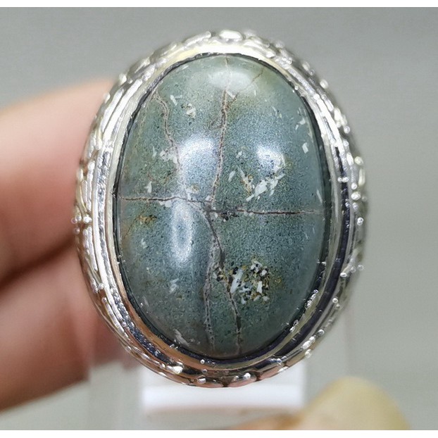 CINCIN BATU FOSIL TAPAK JALAK HITAM ASLI