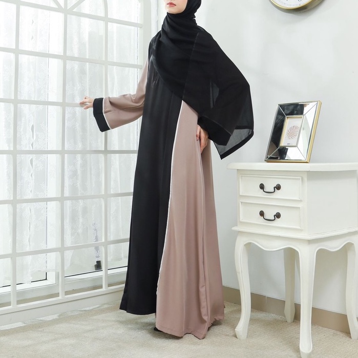 Kafiya Abaya