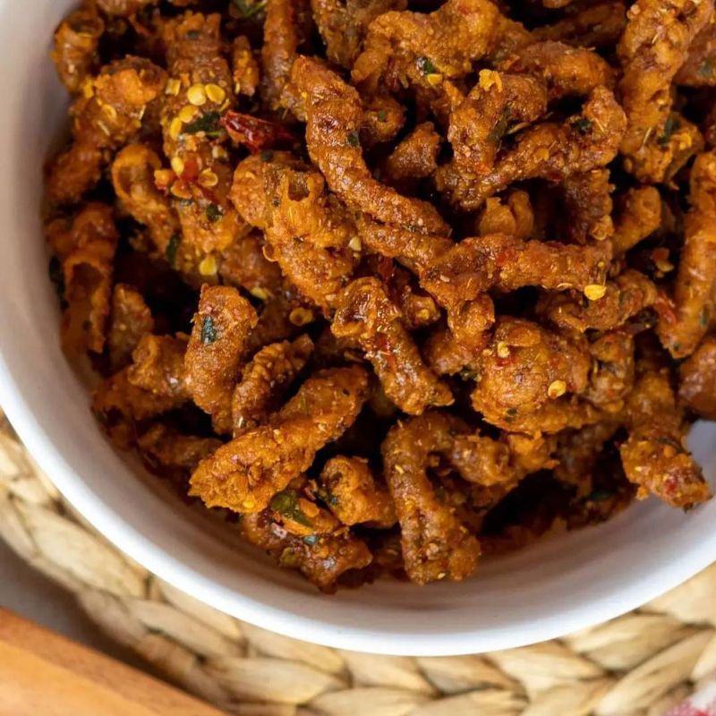 

250GRAM Usus Crispy Pedas Daun Jeruk