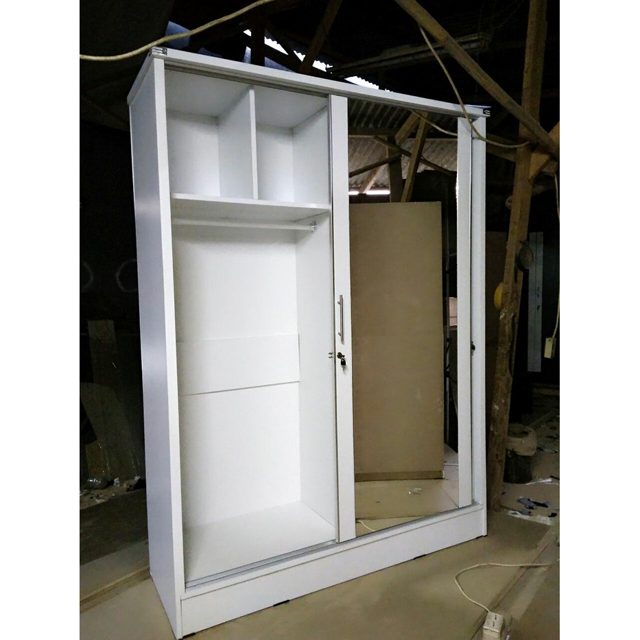 lemari pakaian duco minimalis Sliding Mebel Jati Jepara