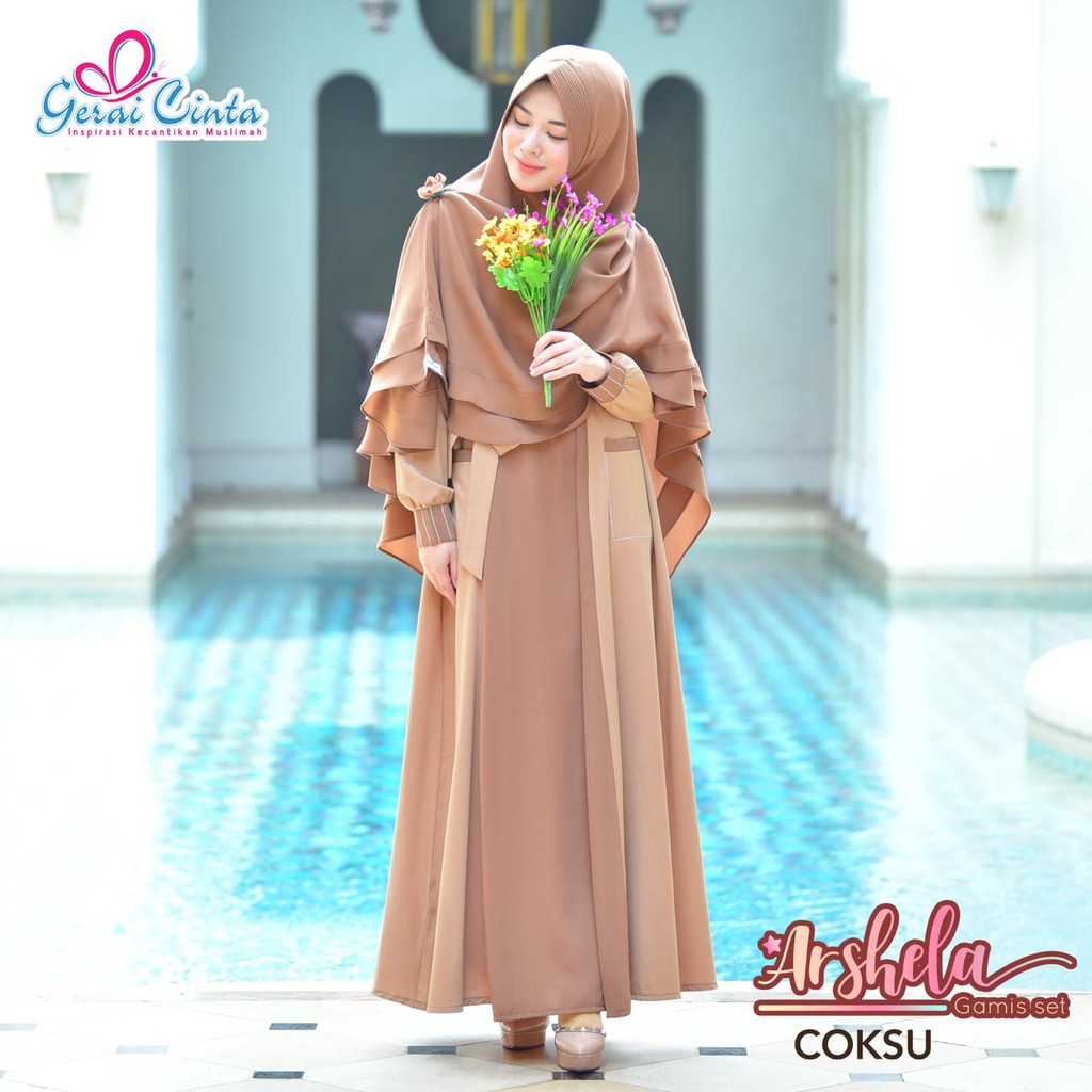 Mia hijab