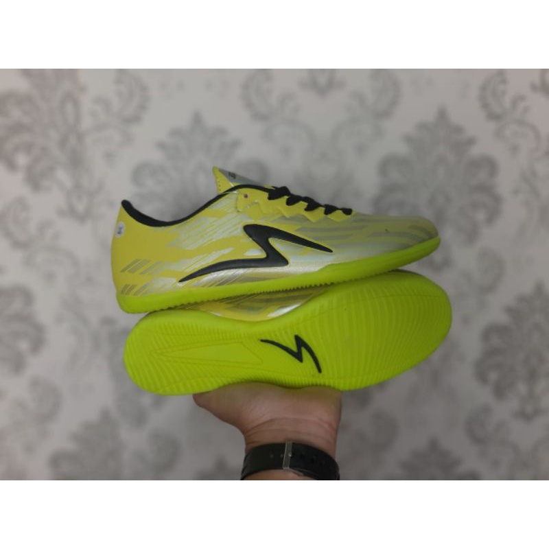 [TERLARIS ] SEPATU FUTSAL MURAH BERKWALITAS LANGSUNG DARI PRODUSEN ( 1kg =2paket) cod Serbamurahs-IF HIJAU STABILO