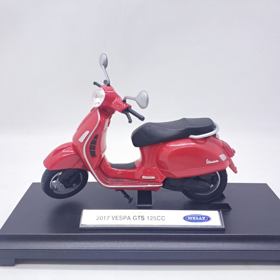 Diecast Vespa GTS 125CC 2017 clasik Miniatur motor klasik welly