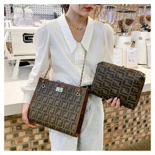 ( 2PC 1KG ) GTBI998878339 New Arrival  !!!  Tas Selempang Wanita Import  Premium Terbaru+WALLET
