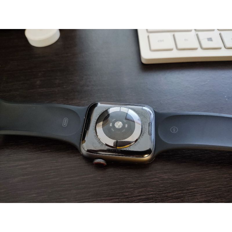 Apple watch series 4 LTE