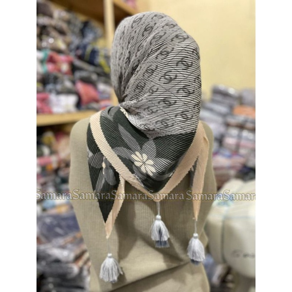 segiempat plisket motif denay premium/segiempat plisket motif pompom