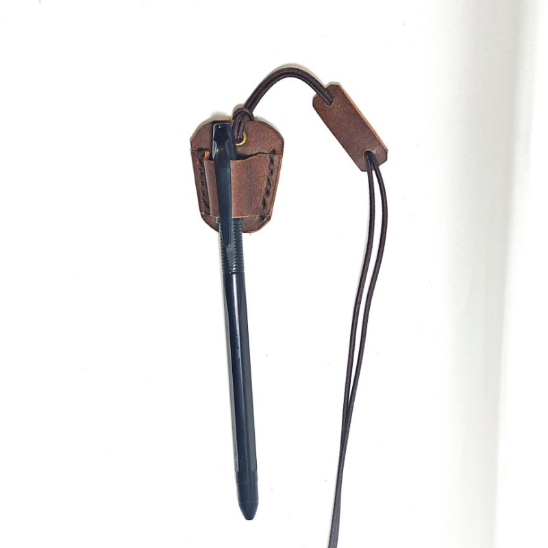 

Gantungan Kalung Tali Pulpen Pensil Pin Kulit Asli Homemade Garut Kantor sekolah