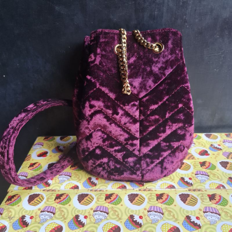 Tas Charles n Keith original