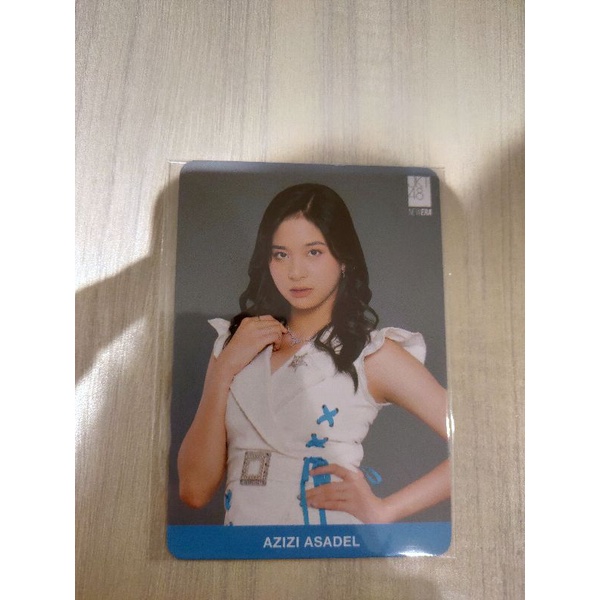 photocard zee/azizi jkt48 flying high