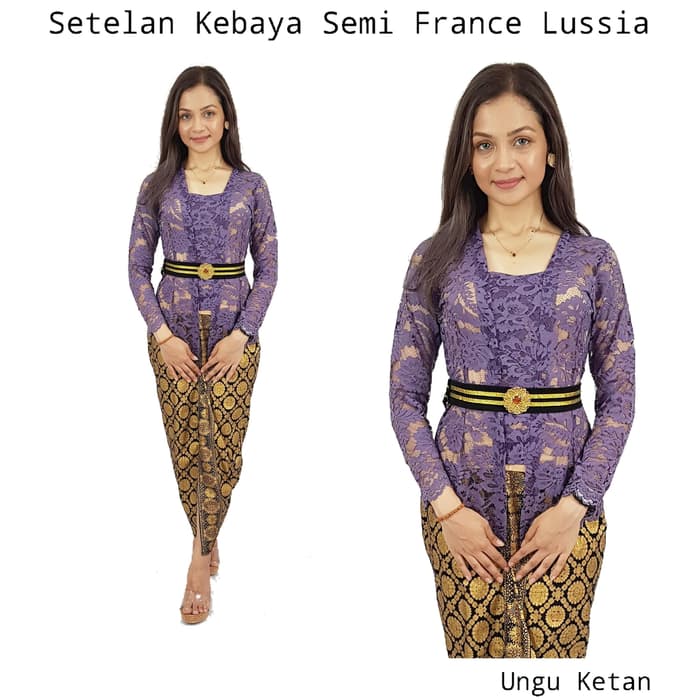 Pakaian adat Bali kebaya wanita Bali