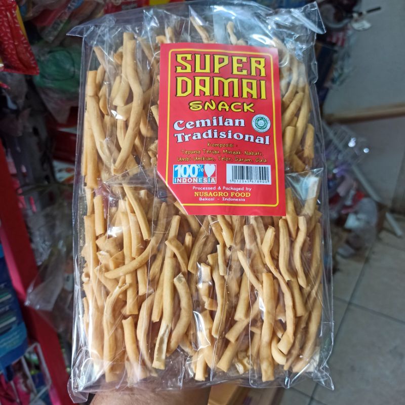 

Kerupuk Stik Bawang