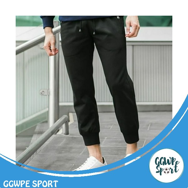 CELANA TRAINING / JOGGER JOGER PANTS / SWEATPANTS HITAM GRADE ORI KUALITAS JAMINAN