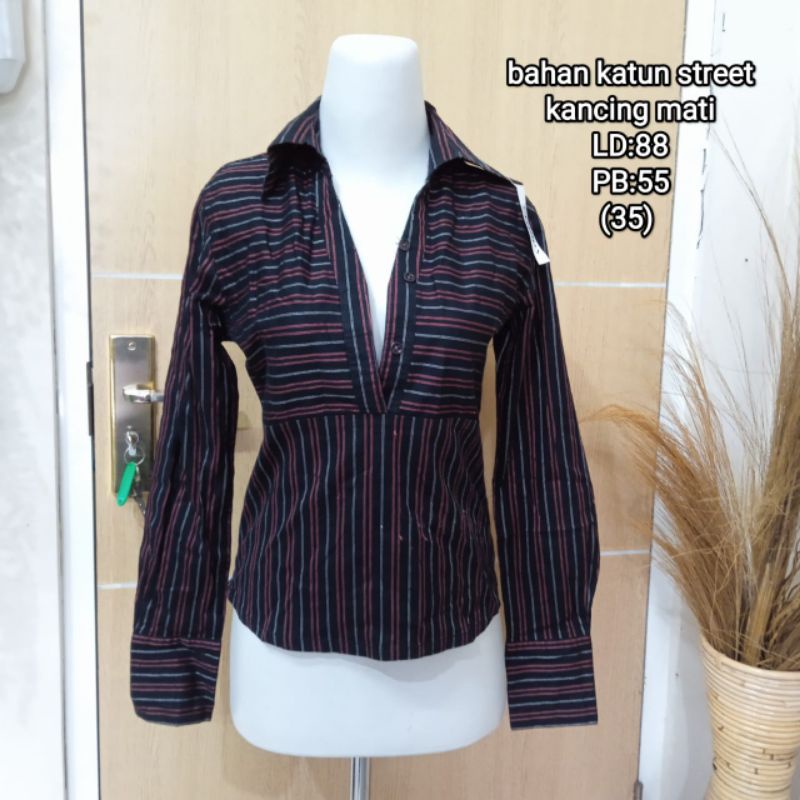 PRELOVED THRIFT KEMEJA WANITA // KEMEJA WANITA // PRELOVED KEMEJA // THRIIFT KEMEJA // THRIFT KEMEJA BEKAS-27