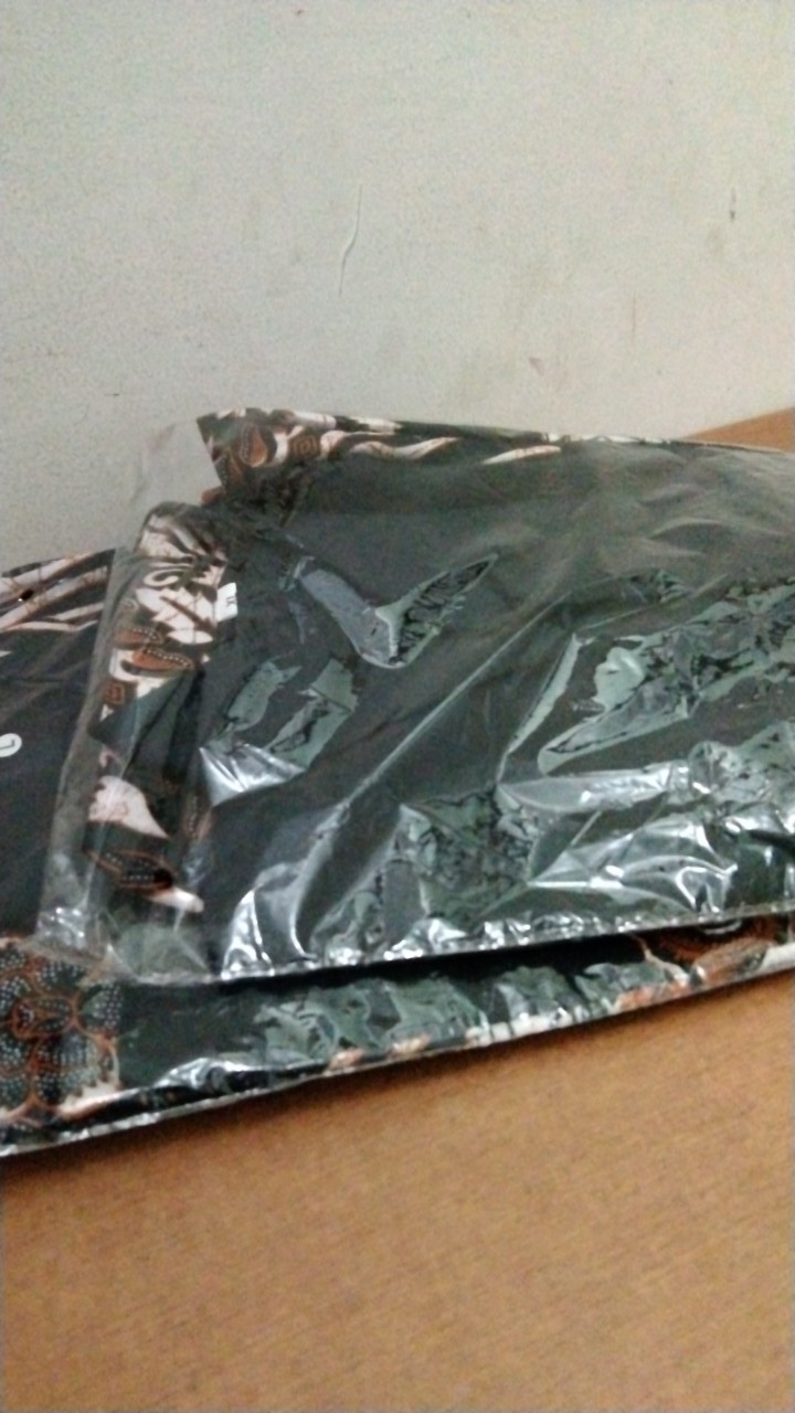 Batik Couple / Seragam Kerja Hem Lengan Pendek Dan Bluse Couple Ori Ndoro Jowi Dnt