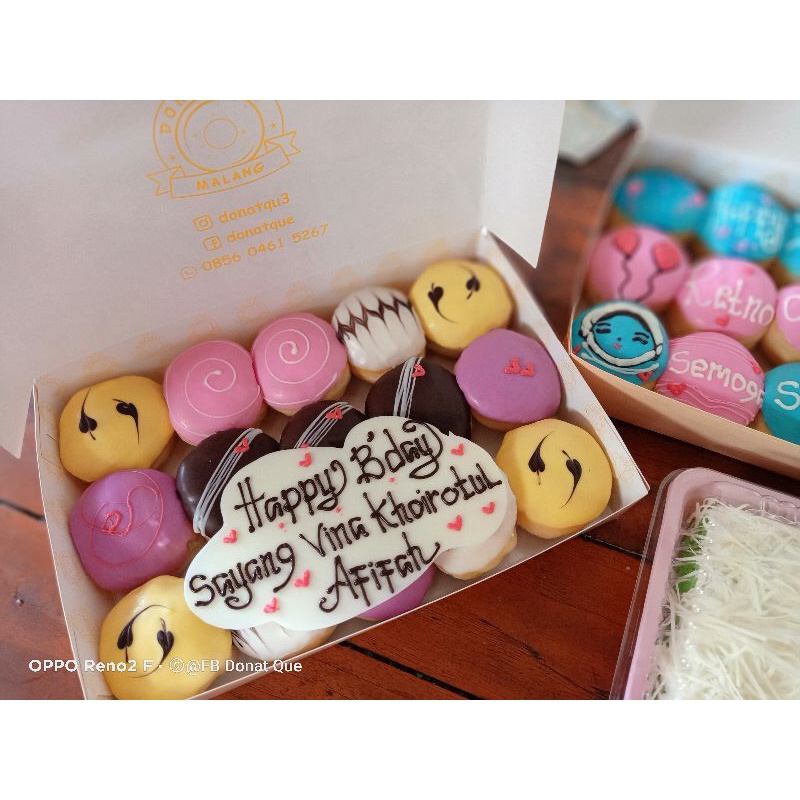

donat ulang tahun ( harga perpaket isi 15)