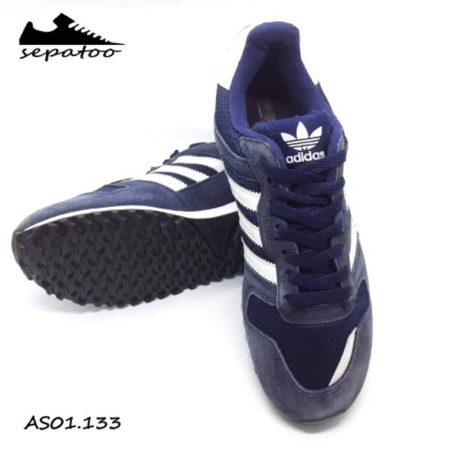 Sepatu branded original second/bekas adidas