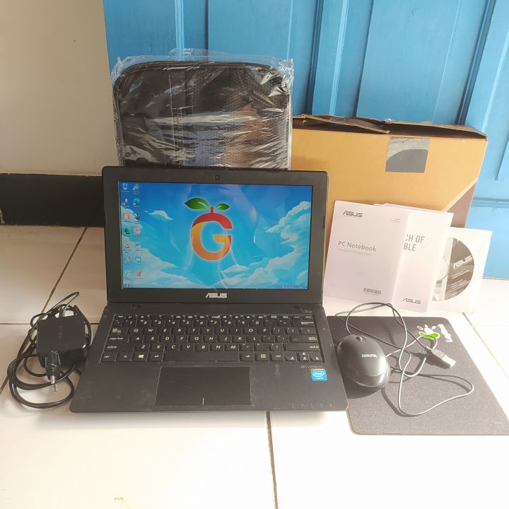 Asus X200MA Fullset Lengkap Warna Hot Pink Intel Celeron N2840 RAM 2GB HDD 500GB Netbook Second