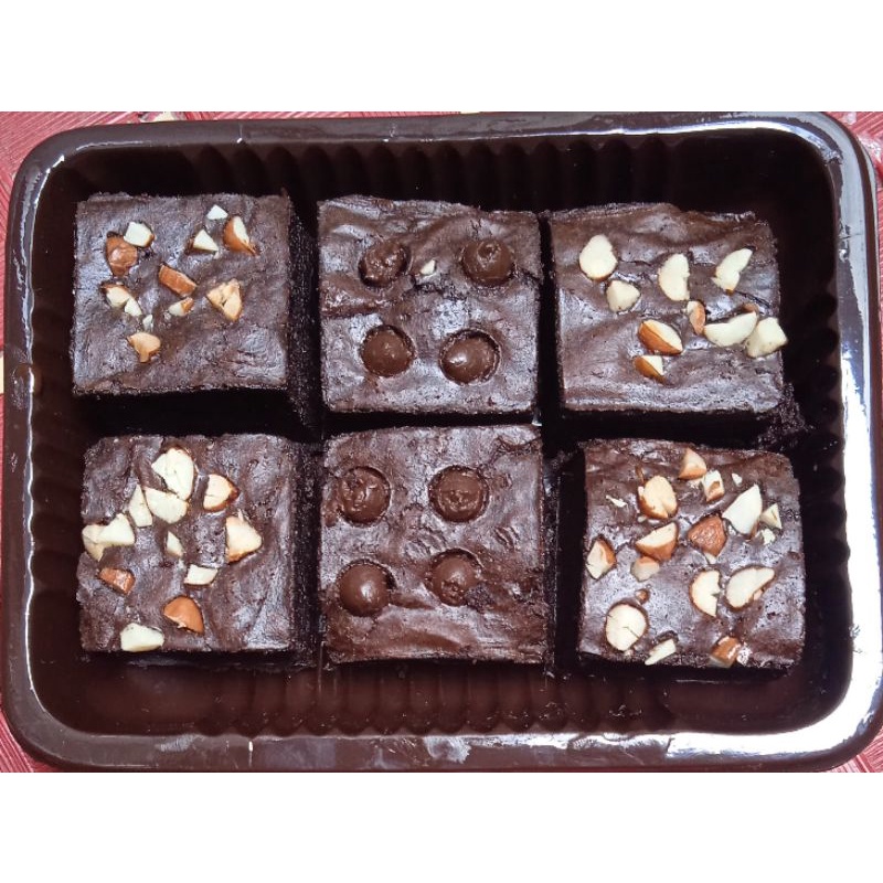 

Fudgy Brownies 10cmx10cm