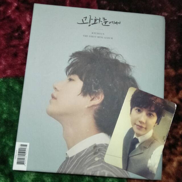 ALBUM KYUHYUN AT GWANGHWAMUN