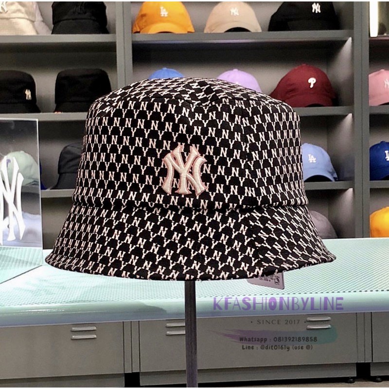 MLB Basic Monogram Bucket Hat New York Yankees (Black Pink)