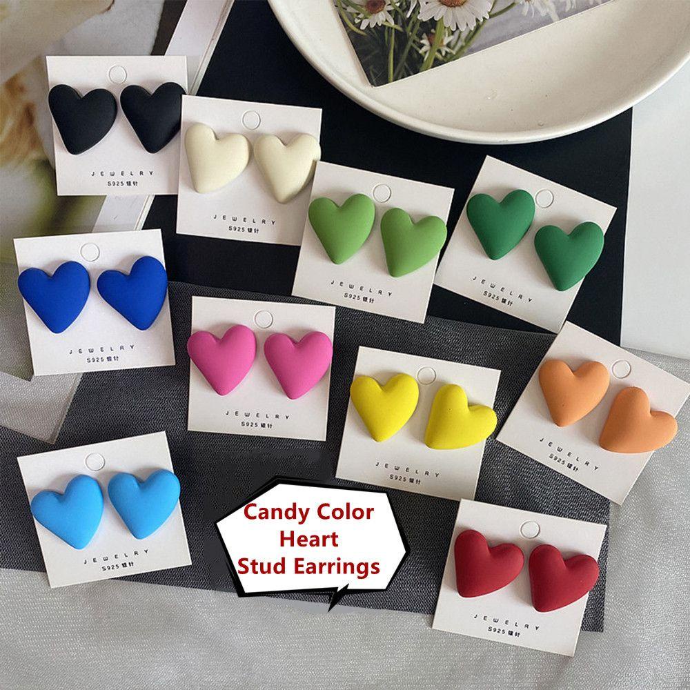 Lily Candy Color Fashion Desain Sederhana Geometris Jantung Telinga Studs