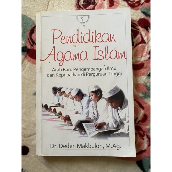 

Buku Pendidikan Agama Islam : arah baru pengembangan ilmu dan kepribadian di perguruan tinggi