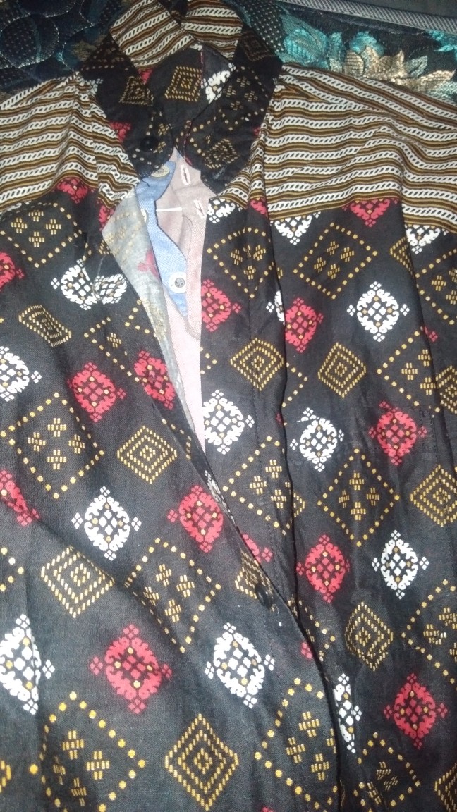 Hem Kemeja Batik Pria Modern Mewah Kualitas Premium