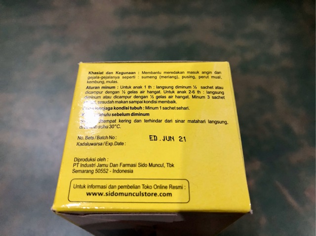 TOLAK ANGIN ANAK herbal Sidomuncul 1 box isi 12 sachet