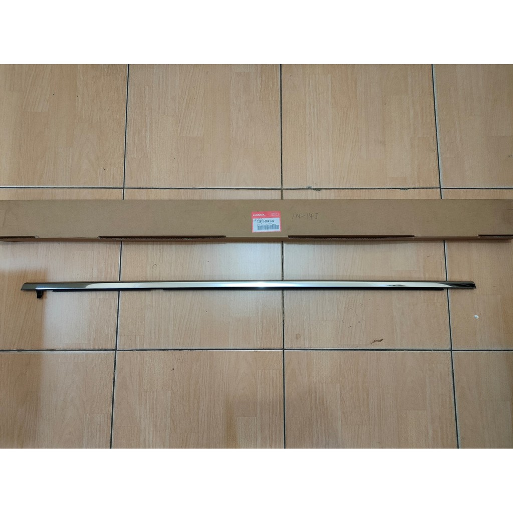 Pelipit Kaca Pintu Belakang ACCORD 2004-2007