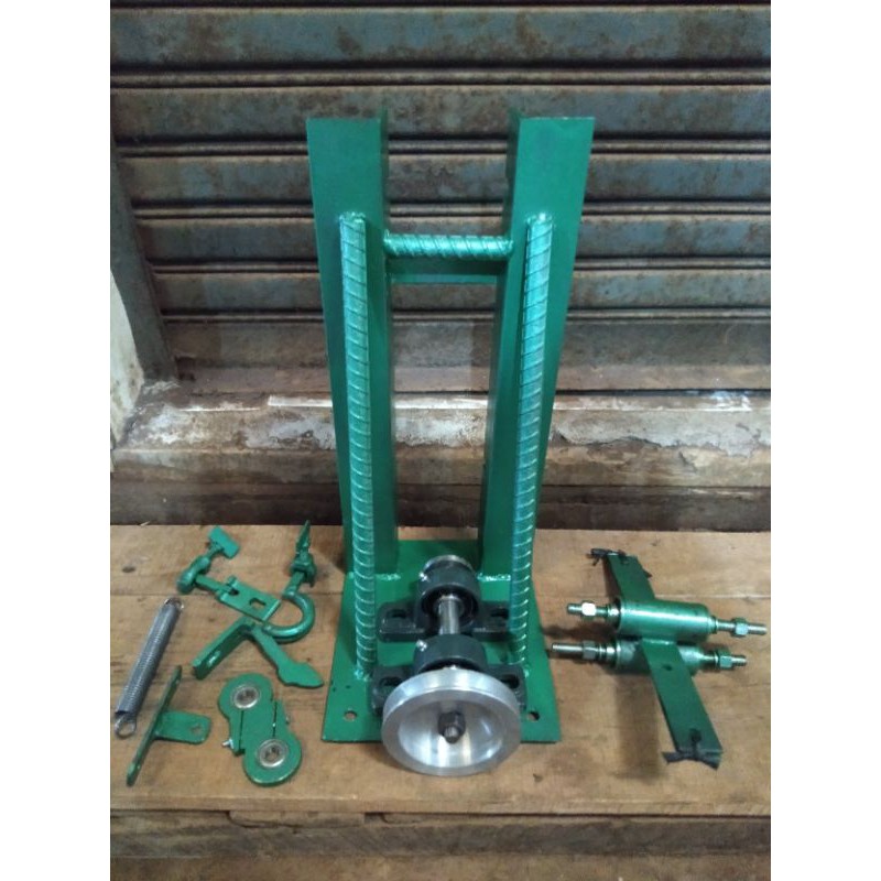 Rangkaian Gergaji Bobok Kayu / Gergaji Oklok / Jig Saw