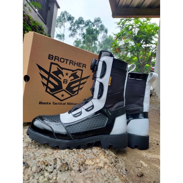 SEPATU PDL TALI PUTAR PROVOS POLRI KULIT MENGKILAP SOLE TEBAL