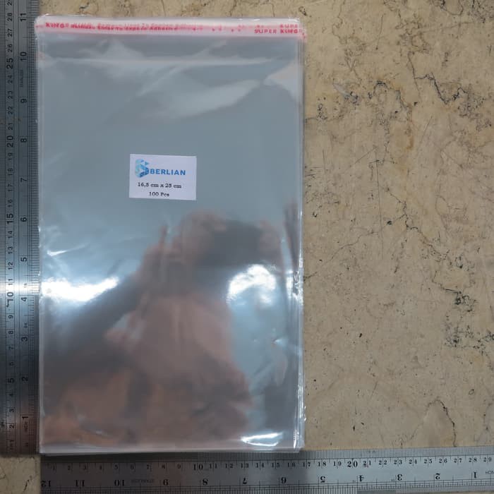 

Lihat Detal Plastik OPP 16,5X25CM KW2 100LBR Lem atau Seal Murah