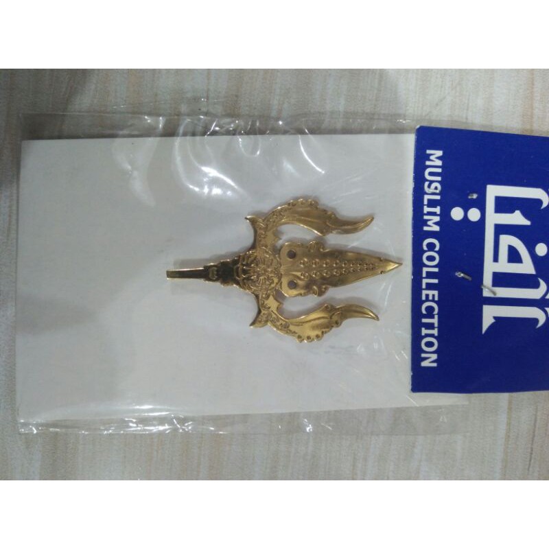 PIN BROSS SONGKOK PECI TRISULA