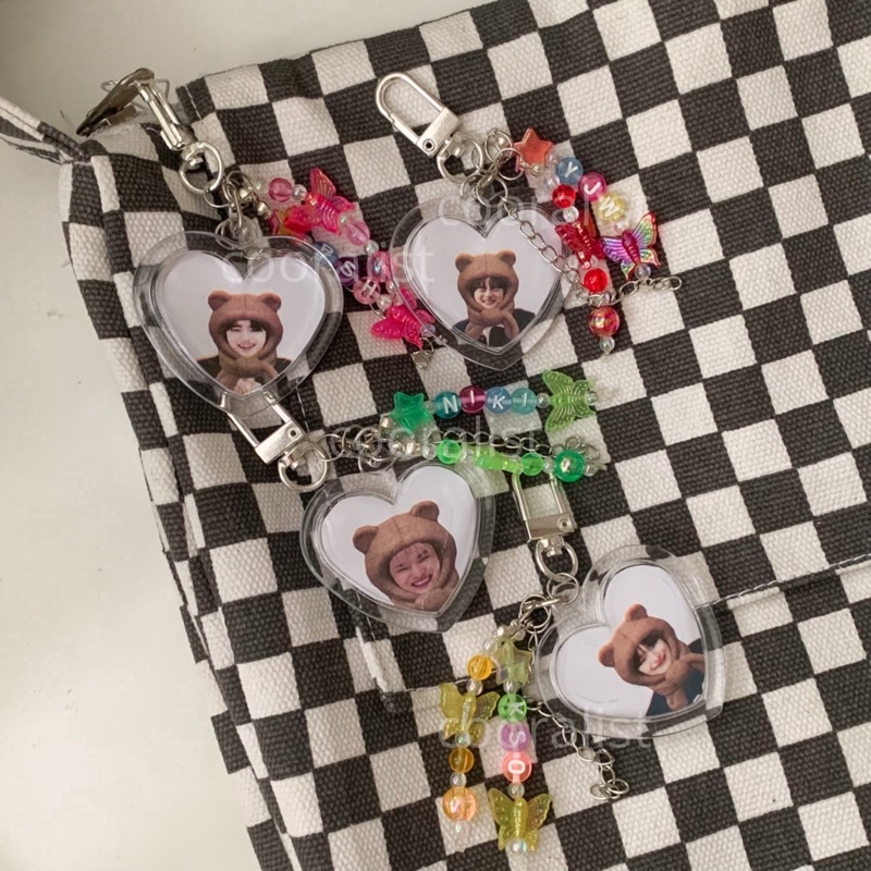 Enhypen heart keychain / gantungan kunci aesthetic