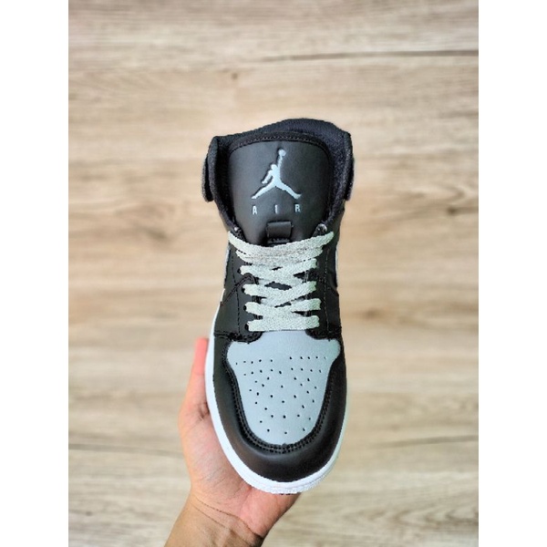 SEPATU ANAK JORDAN 36-40 SEPATU JORDAN LAKI LAKI DEWASA SEPATU ANAK ANAK