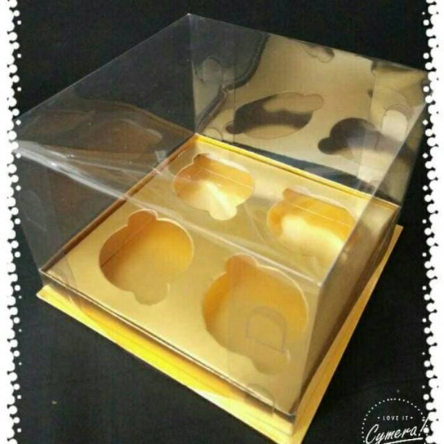 

Box cupcake lubang 4 / Box mika / Box kue