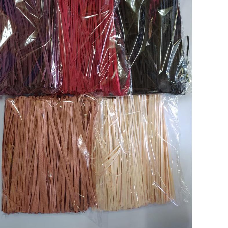 

➯ ( 1000 gr) !! Kertas Cacah / Serut / Shredded Paper / Isi Hamper / Gift Box ✩