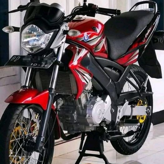 STRIPING STIKER LIST YAMAHA VIXION TAHUN 2012 merah-hitam-putih stiker Vixion 2012  vixion lama old