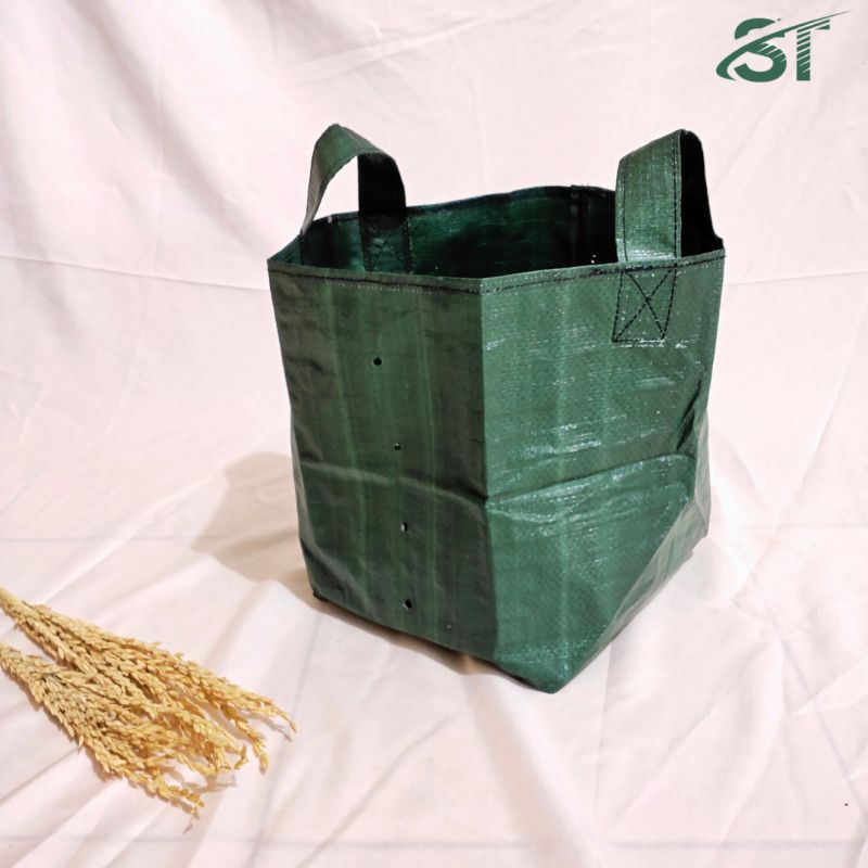 Planterbag 20 liter hijau media tanam pot 25 cm