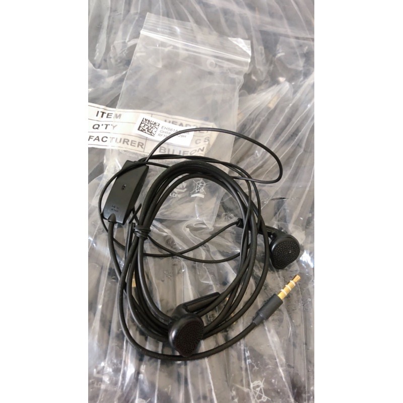 HEADSET HANDSFREE SAMSUNG J1 ACE AND All SAMSUNG ORIGINAL (HITAM)