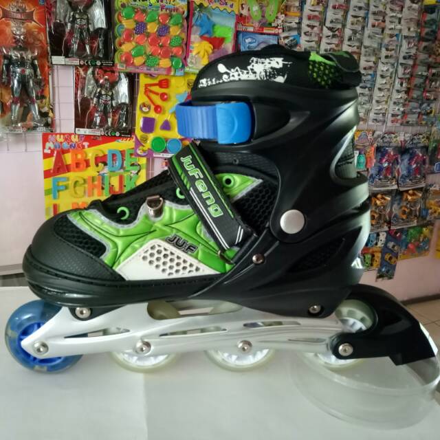 SEPATU RODA SIZE L BAN KARET