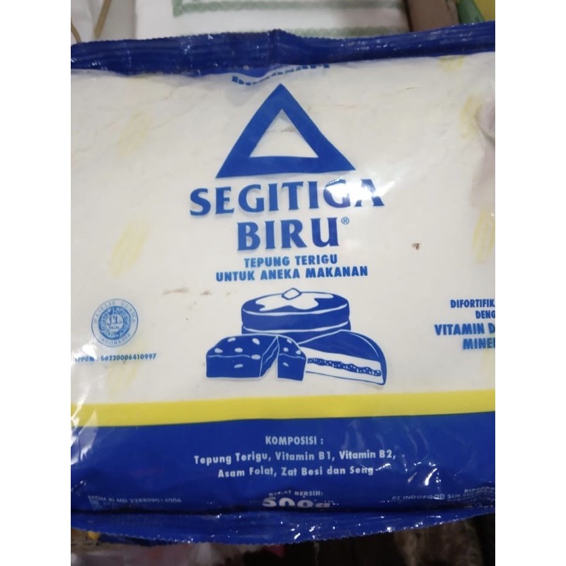 

Tepung Segitiga Biru 500g/Tepung Terigu