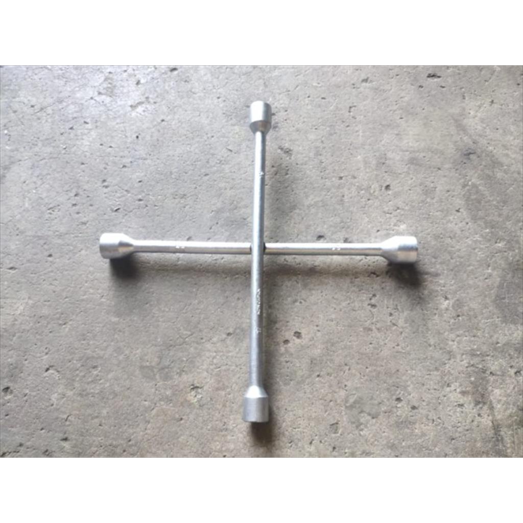 Aneka - Kunci Roda Mobil Palang Ban Mobil 4 Way Lug Wrench Cross 17-19-21-23mm