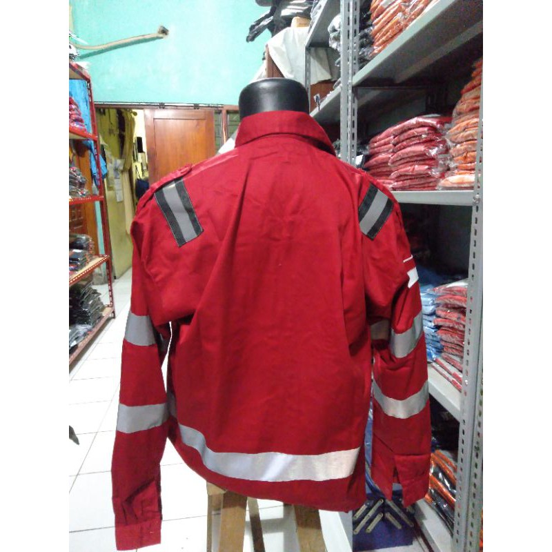 BAJU SAFETY SERAGAM ATASAN MERAH HSE SCOTLIGHT 5CM HITAM DAN SILVER DOBLE FREE LOGO K3 BENDERA