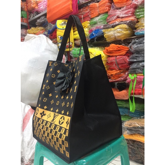 

PROMO tas hajatan kotak LV uk.22x22