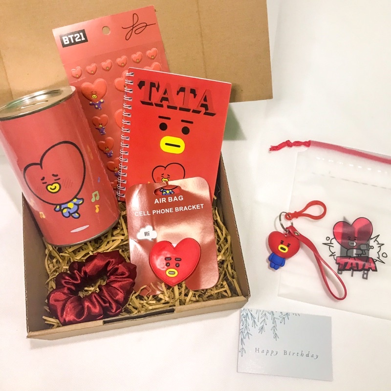 [TATA] GIFTBOX BT21 HAMPERS LENGKAP TOTEBAG CELENGAN TUMBLR KADO ULANGTAHUN NATAL VALENTINE KADO CEWEK GRADUATION KADO PACAR KAO WISUDA KADO ANAK